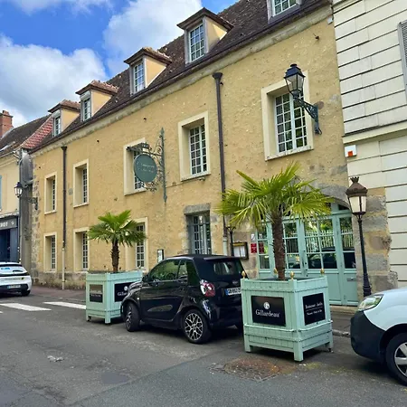 Juste Devant Le Chateau, Chic Et Atypique Apartment