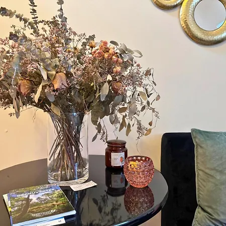 Juste Devant Le Chateau, Chic Et Atypique Apartment Rambouillet